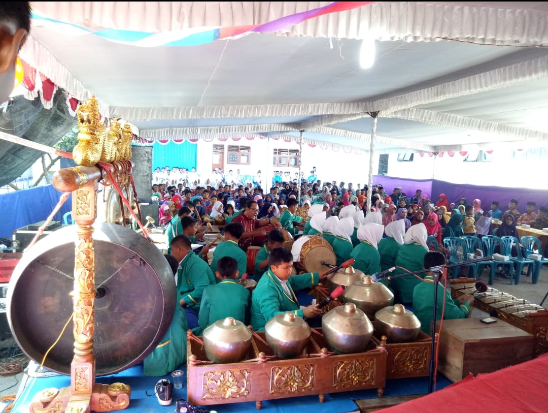 GAMELAN